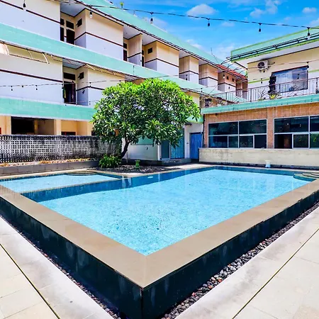 Townhouse Oak Legian Near Legian Beach Formerly Sayang Maha Merta