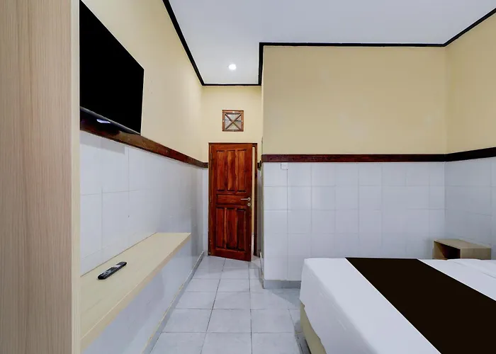 Townhouse Oak Near Formerly Sayang Maha Merta 3* Legian
