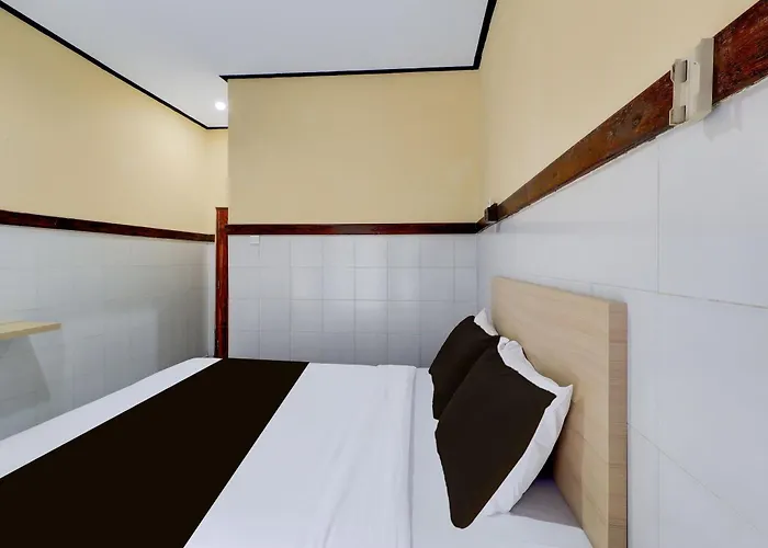 Townhouse Oak Near Formerly Sayang Maha Merta 3* Legian