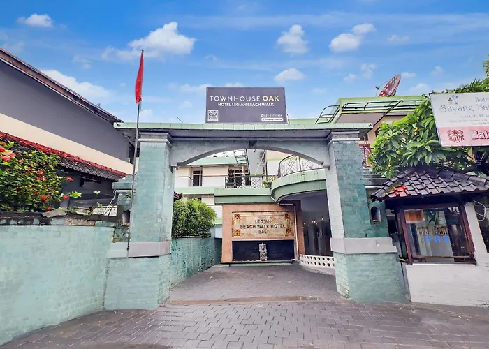 Hotel Townhouse Oak Near Formerly Sayang Maha Merta Legian